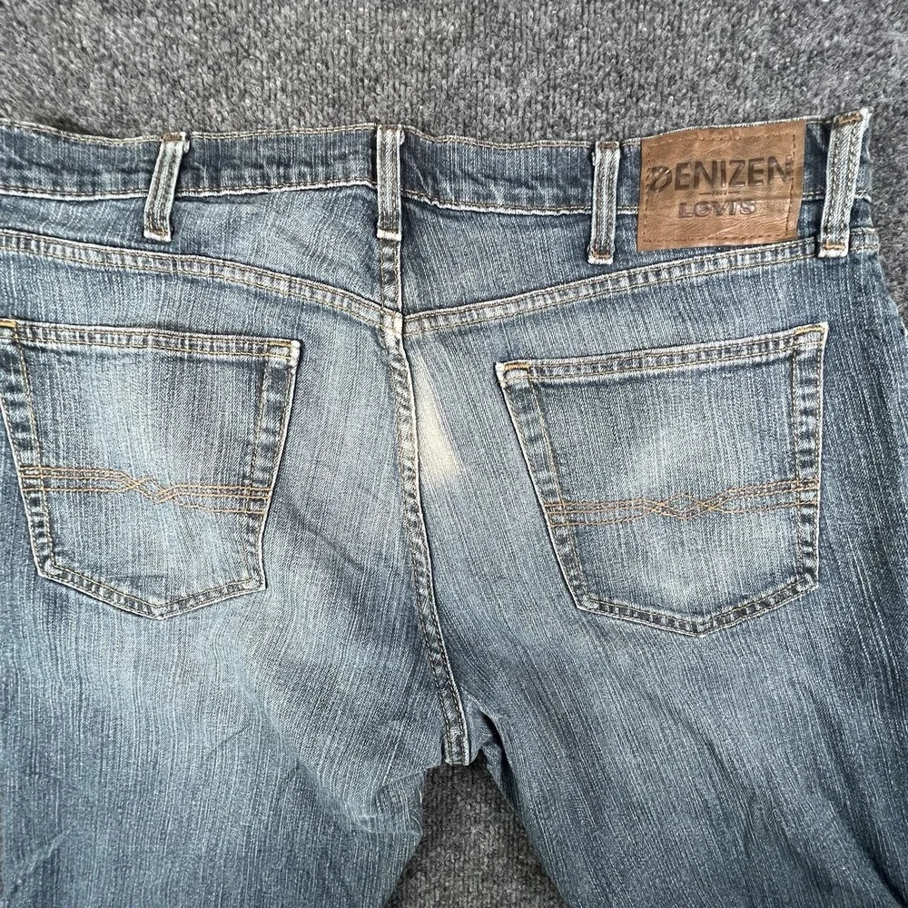 Levi's Denizen 236 Relaxed‎ Straight Jeans Blue Faded Distressed 38x29 READ